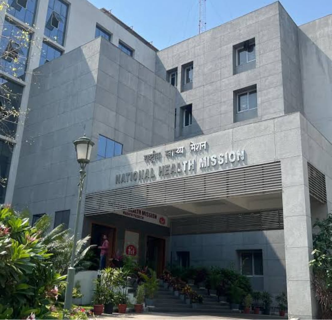 Bhopal: Outsourced employees of health department did not get salary, companies said they did not get budget f