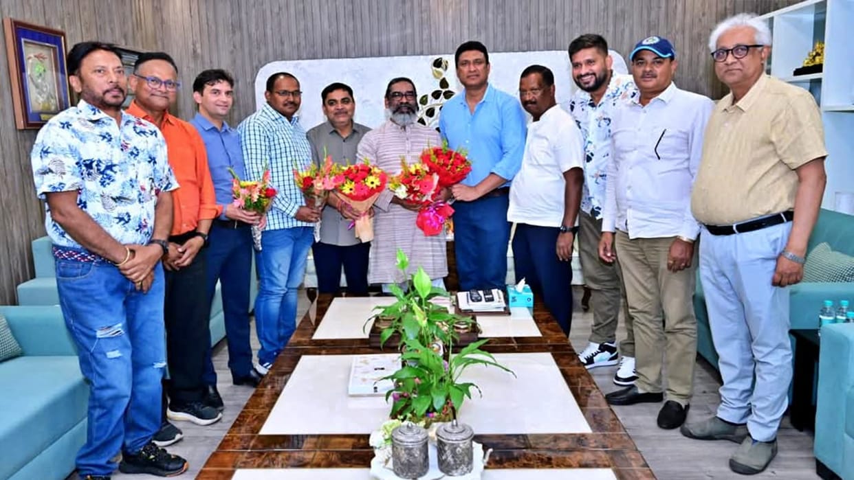 JSCA Election: Ajay Nath Shahdev elected JSCA President, all officials of Team Ajay met CM Hemant Soren
