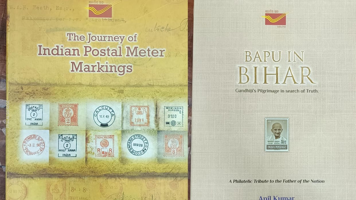 Jharkhand: Two historical books of the Postal Department present in the GPO Philately Bureau