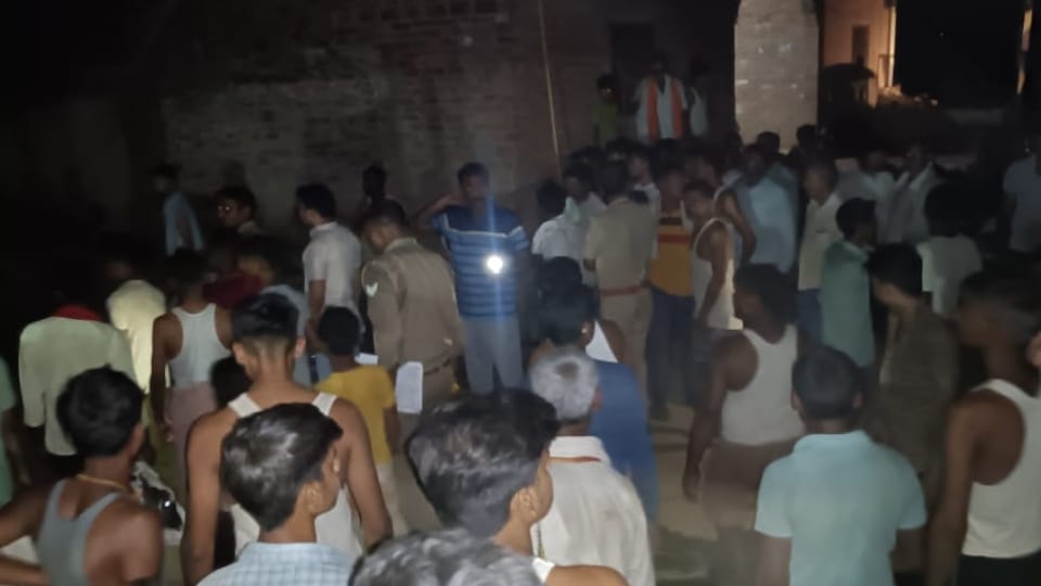 mother killed her innocent son and laid body next to her father-in-law After returning from her lover in kanpu
