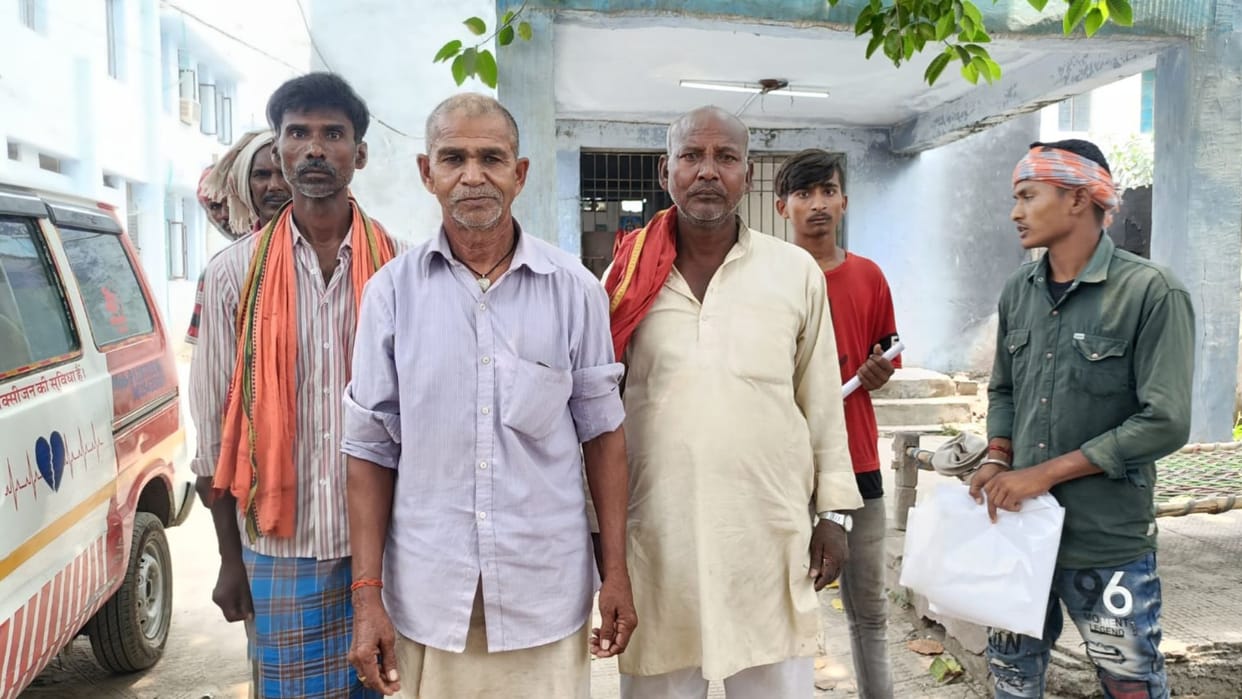Bihar News: Elderly man dies after being hit by a speeding vehicle while crossing the road