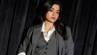 Actress rashmika mandanna reacts on fans who aksing for release of the girlfriend movie