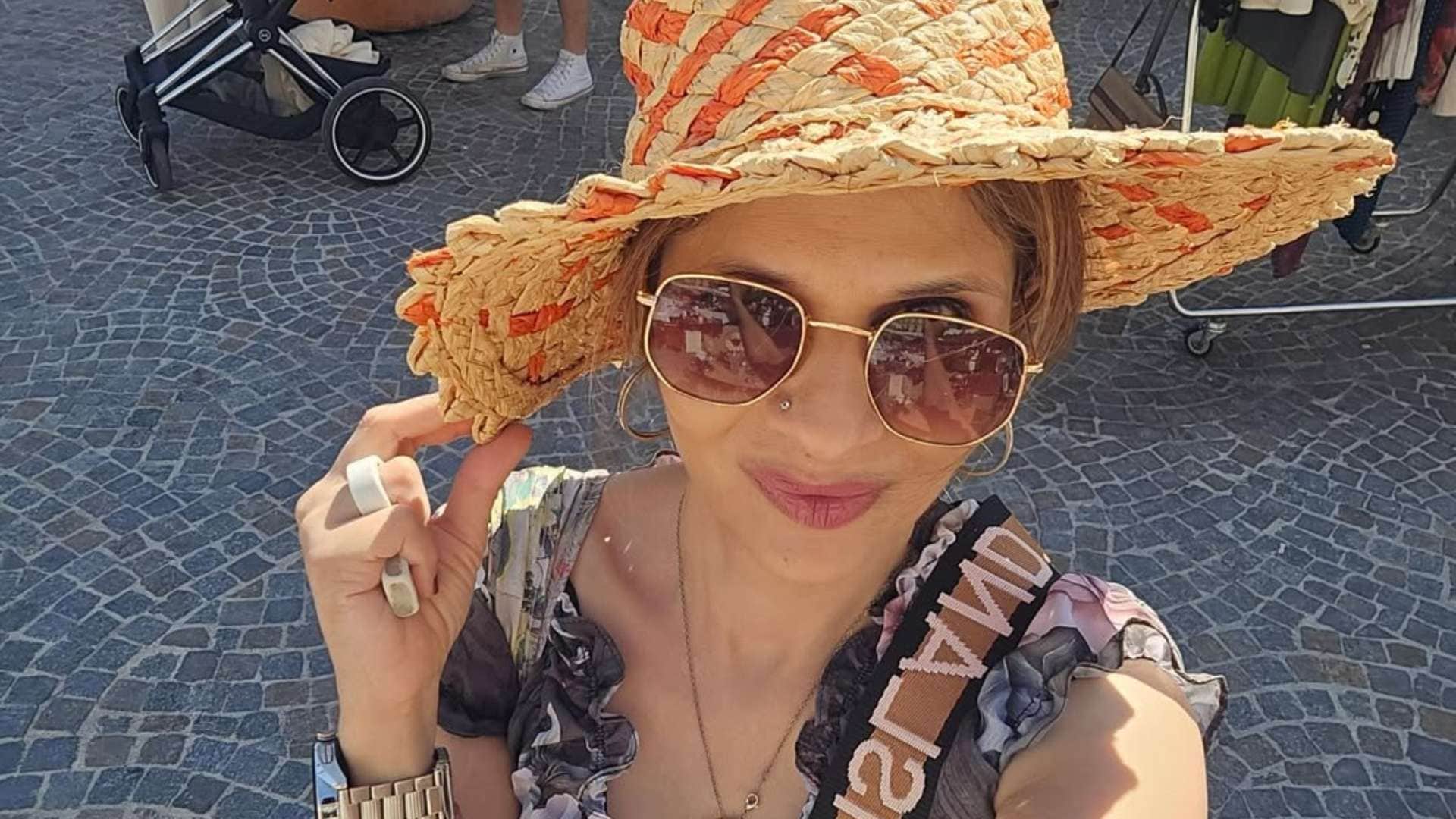 Cannes 2025 Sharmila Tagore reached cannes with Daughter Saba Pataudi for Aranyer Din Ratri Screening