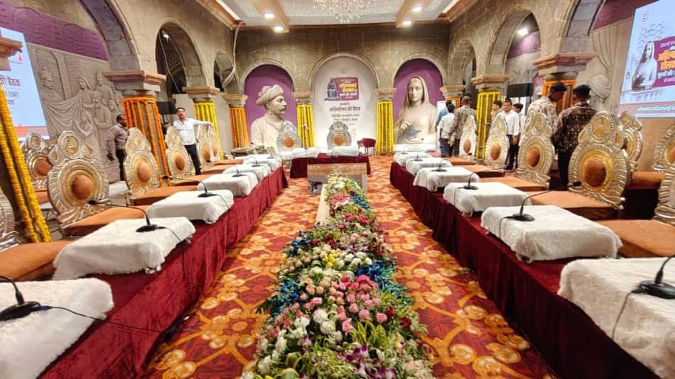 Indore Cabinet Meeting at Rajwada to Honor Ahilyabai Holkar’s 300th Birth Anniversary