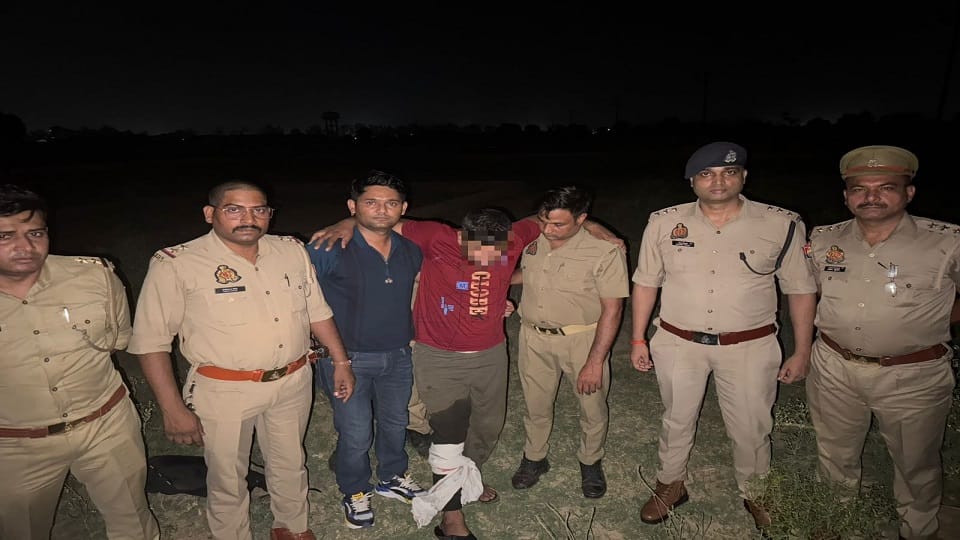 Agra police 20 encounters in a month 25 criminals arrested one dead question also arose