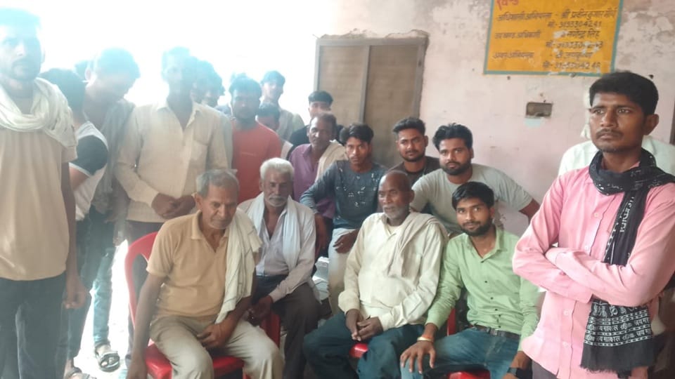 Farmers surrounded the power house and created ruckus