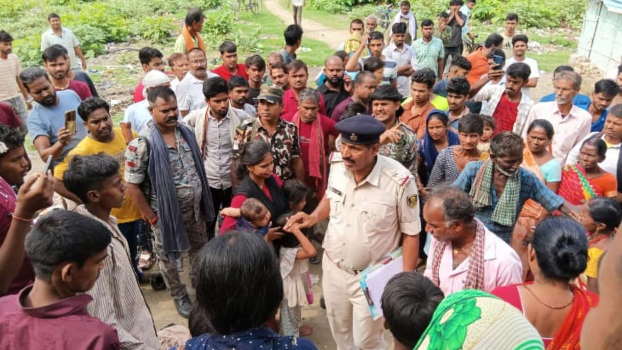 toto driver murder old gandak river bank body found wife arrested