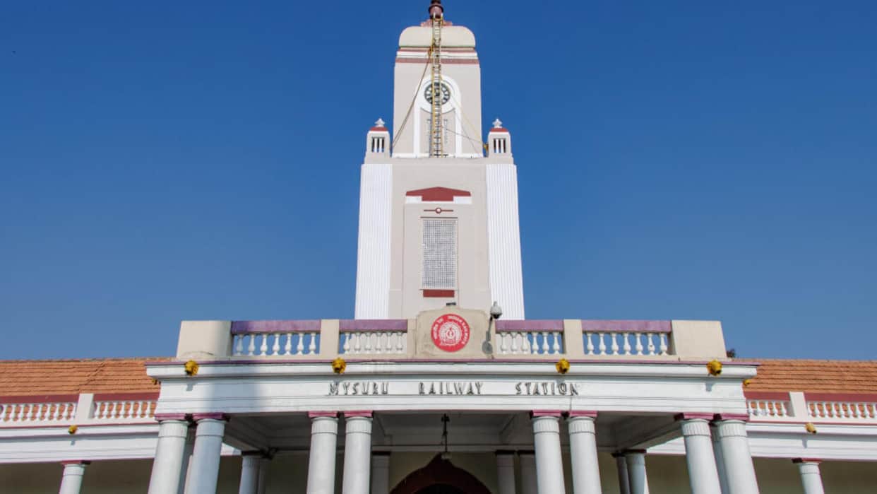 Indian Railways indias most luxurious railway stations that remind you of palaces