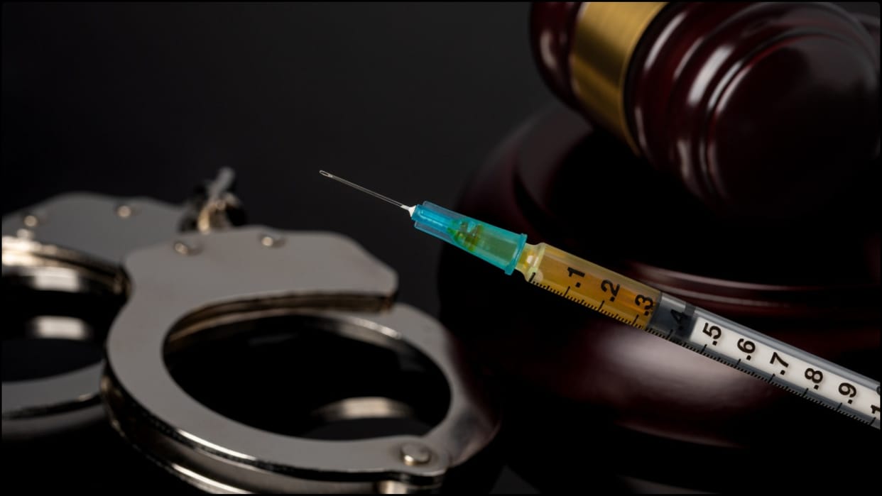 Man executed for 2000 killing of police officer in Indiana's second execution in 15 years