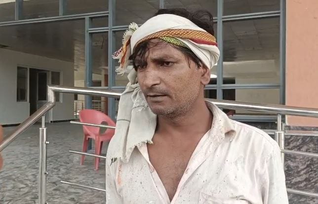 family left the newborn baby girl abandoned in deserted area in shahjahanpur