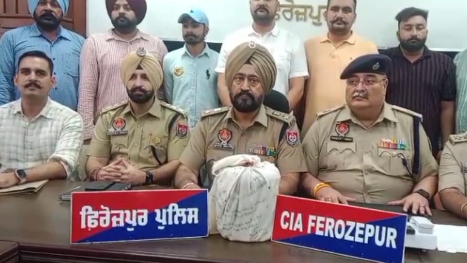Two brothers arrested with 2 kg drugs in Firozepur