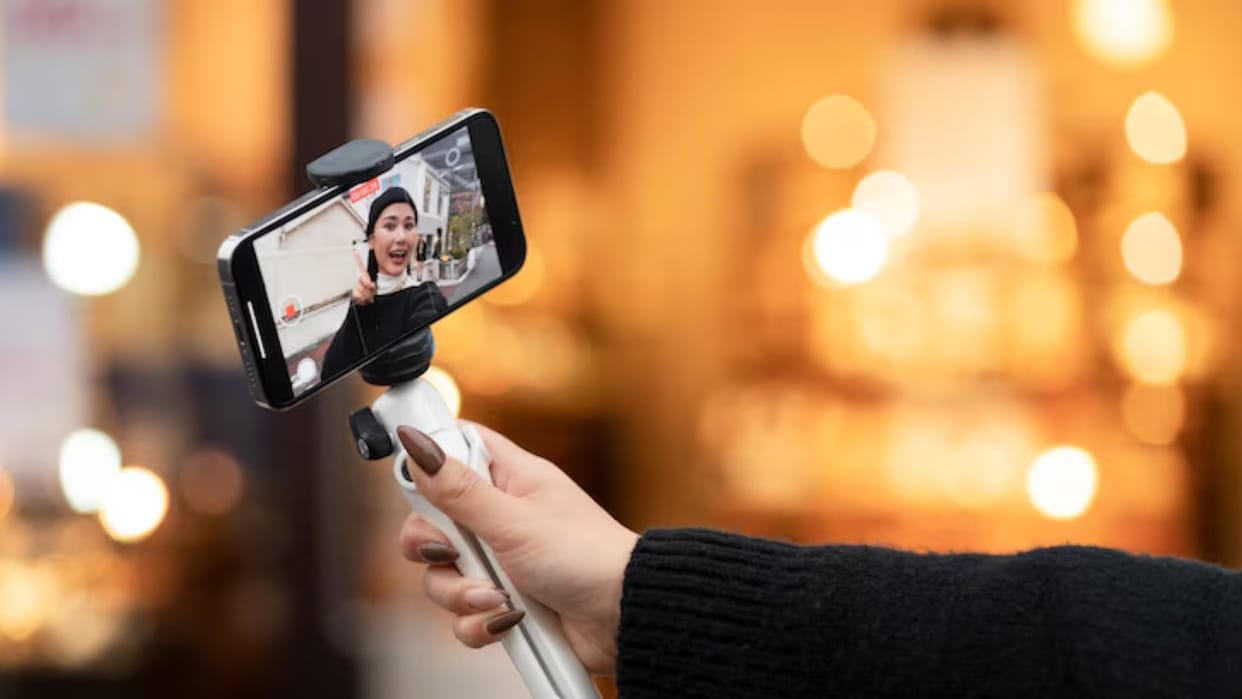 social media influencers shaping consumer behaviour hence it has become important for them to remain impartial