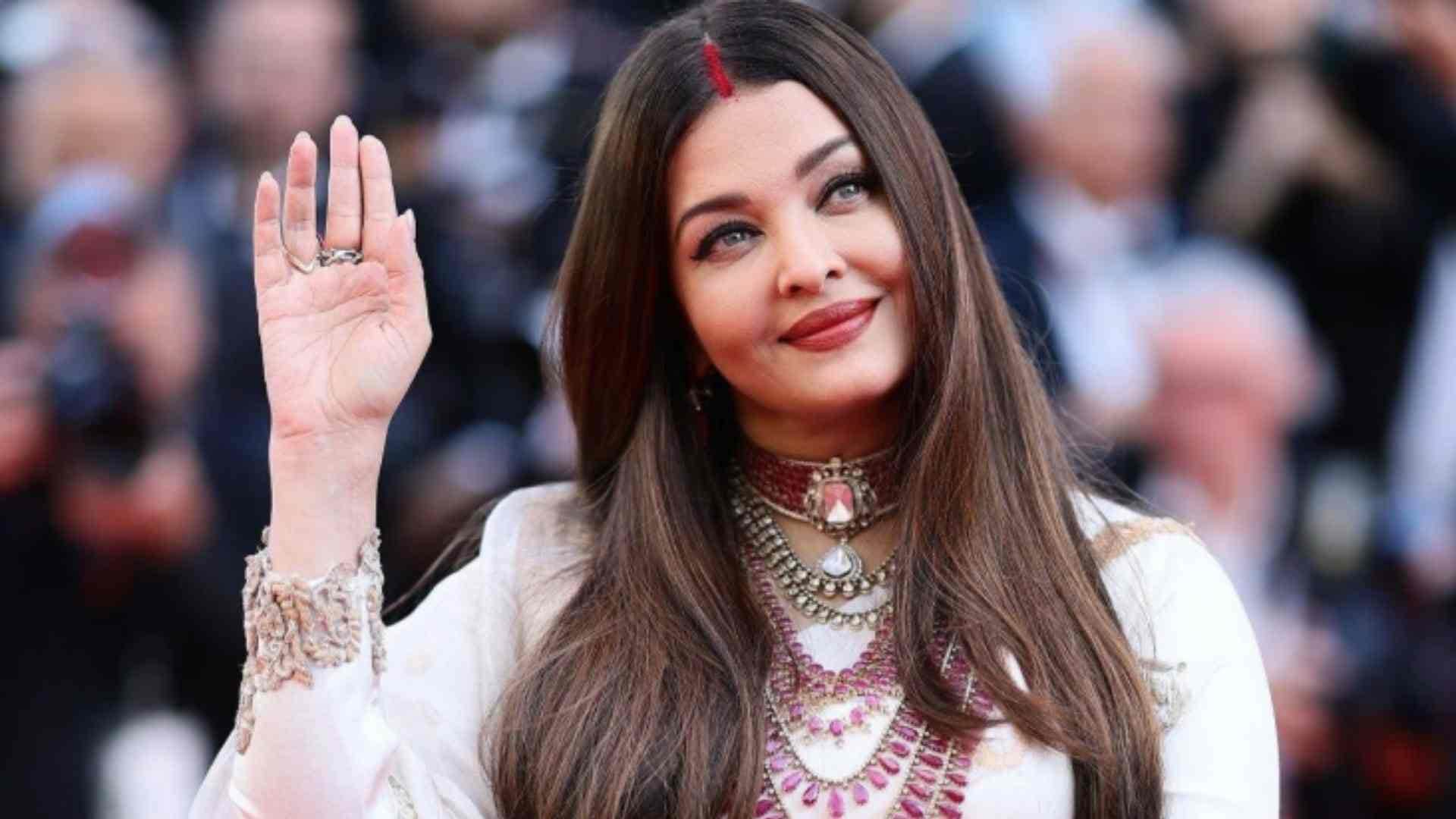 Allegedly Aishwarya Rai Bachchan dedicated her Cannes Film Festival look to operation sindoor netizens praises