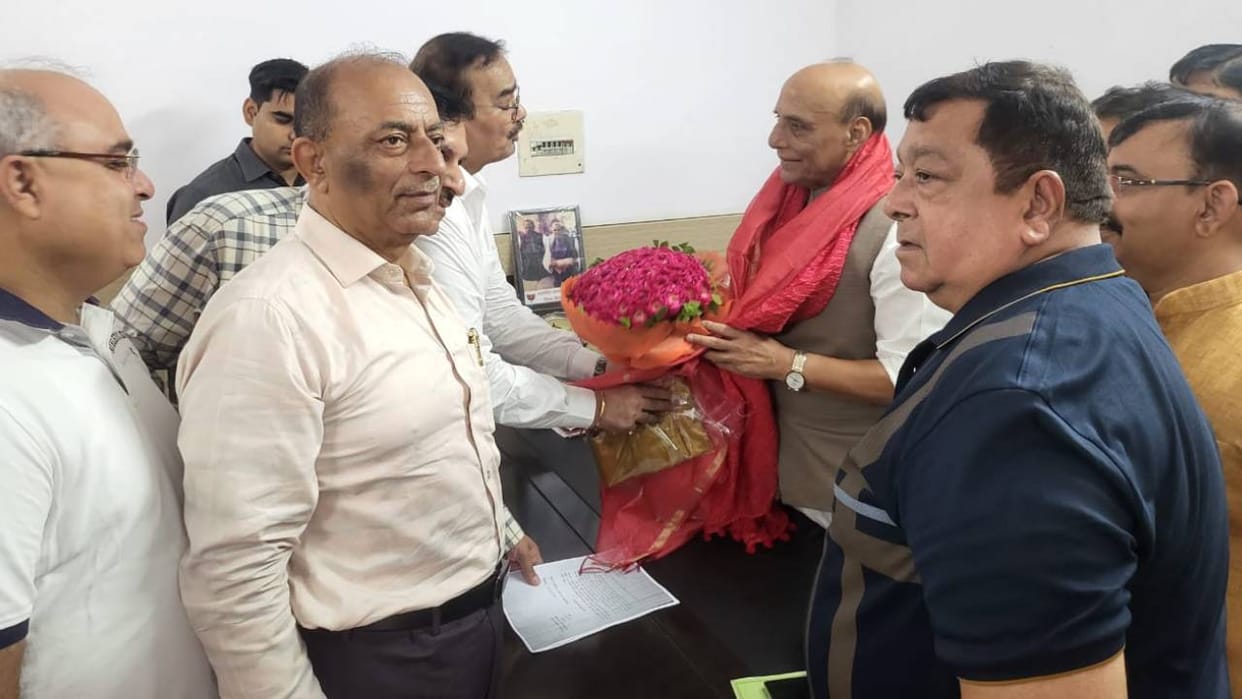 Traders met Rajnath Singh in Lucknow said ban on trade with Pakistan Bangladesh China Turkey