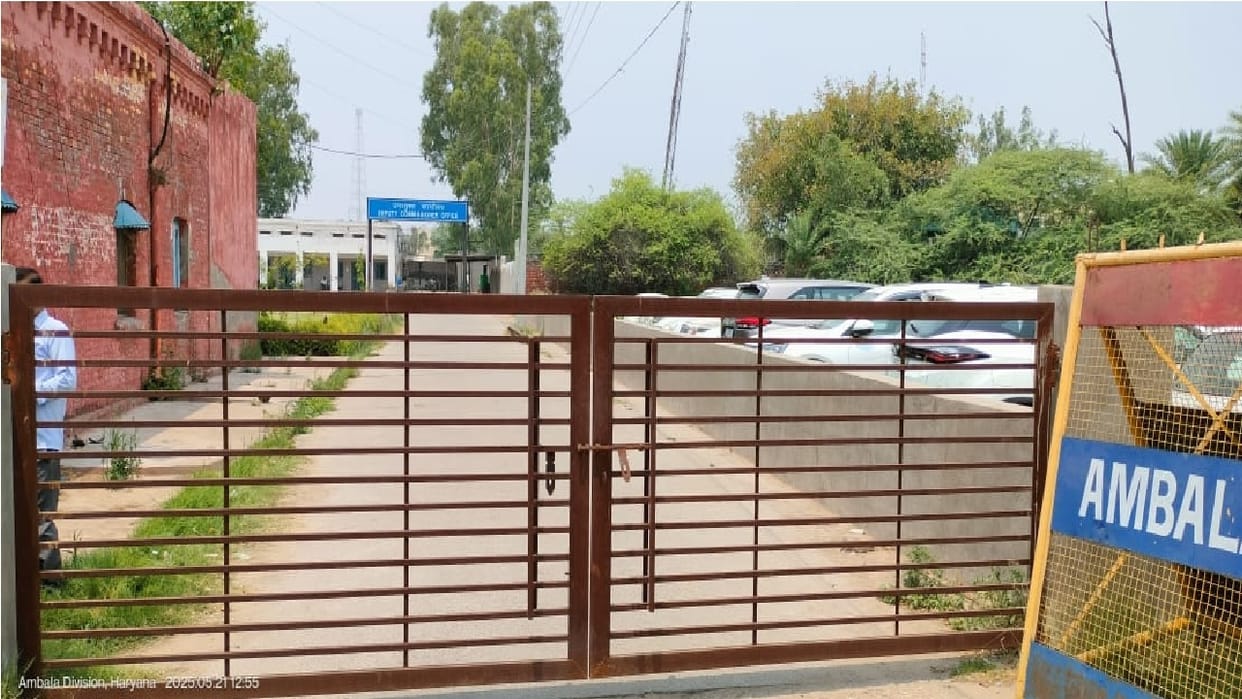 District administrations in Haryana are receiving threats, Ambala DC office received message threatening