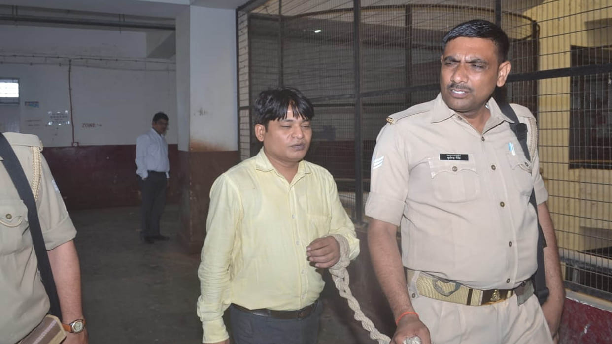 Kanpur: Doctor sentenced to eight years in prison for inciting wife to commit suicide