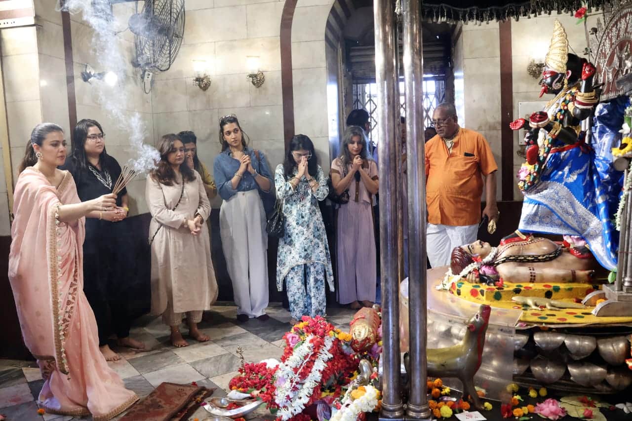 bollywood actress Kajol seeks blessings at Dakshineswar Kali temple and says This is my strongest role ever