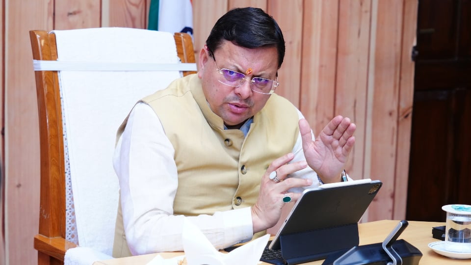 उत्तराखंड: प्रदेश शहरी निकायों और सड़क निर्माण के लिए 400.9 करोड़ रुपये मंजूर, सीएम धामी ने दी स्वीकृति