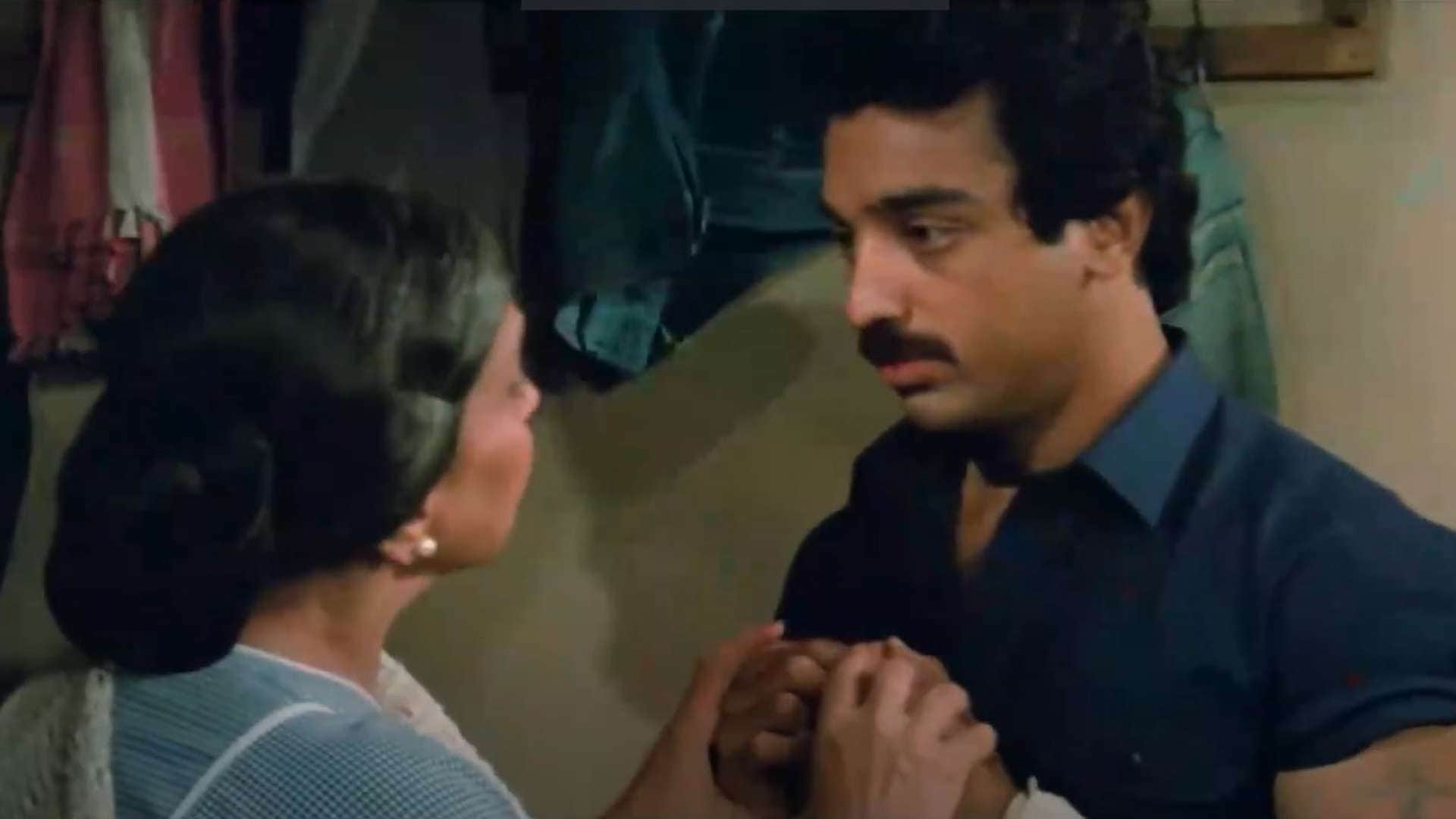 Dimple Kapadia Birthday Special Must-Watch Films Arjun Ram Lakhan Saagar