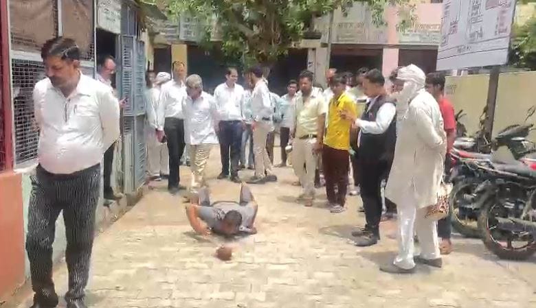 young man going to SDM office doing Dandavat Parikrama