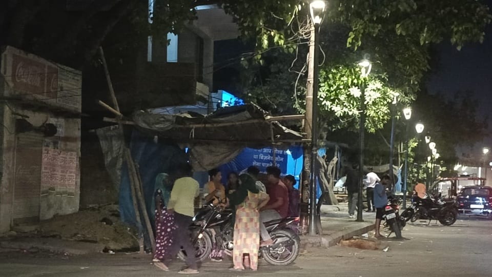 Ganja sold at night near police station