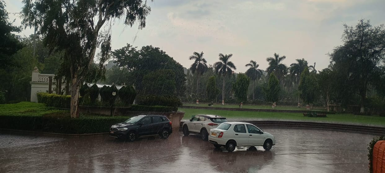 MP Weather Today: Rain continues in Madhya Pradesh, temperature drops, weather will remain the same for next 3