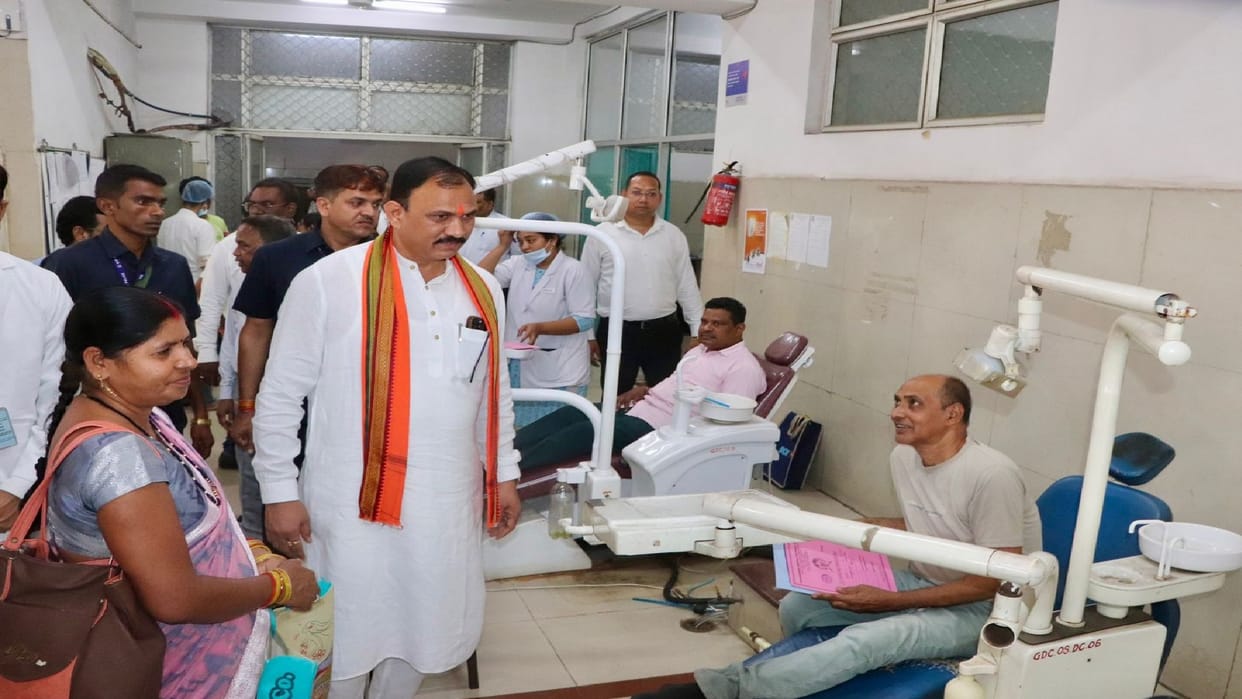 Health Minister shyambihari Jaiswal inspected Dental College Raipur: gave these instructions