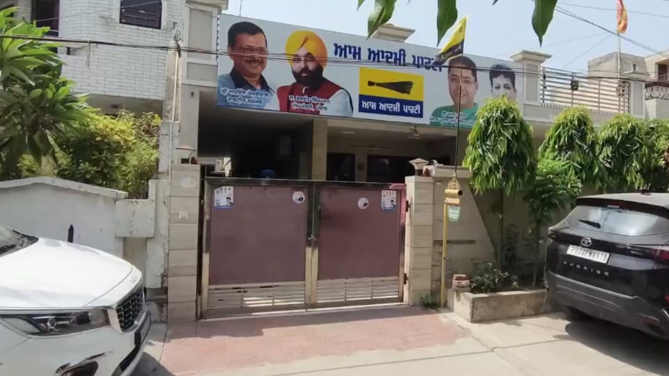 Action against corruption Raid on Jalandhar MLA Raman Arora