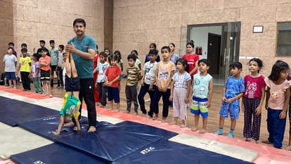Sports News Today first diving swimming pool started of kashi 300 swimmers get training