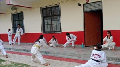 Sports News Today first diving swimming pool started of kashi 300 swimmers get training