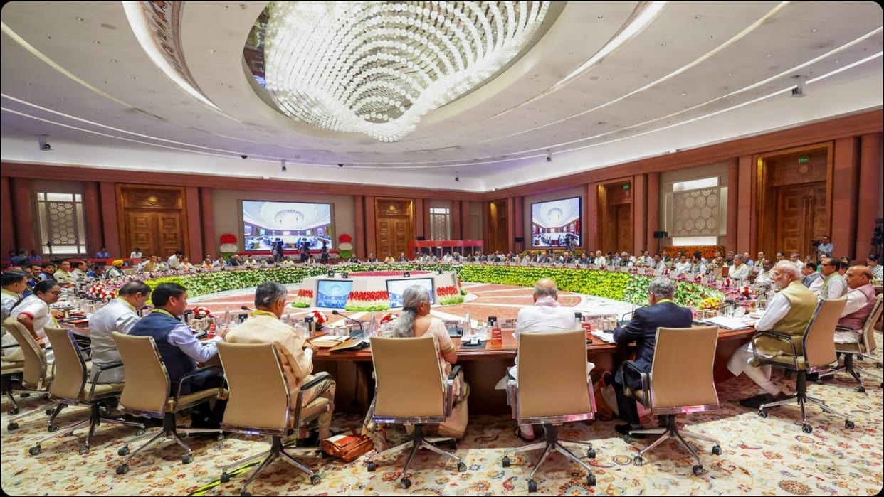 Karnataka, Kerala, West Bengal, Bihar and Puducherry did not attend Niti Aayog Council meeting: CEO
