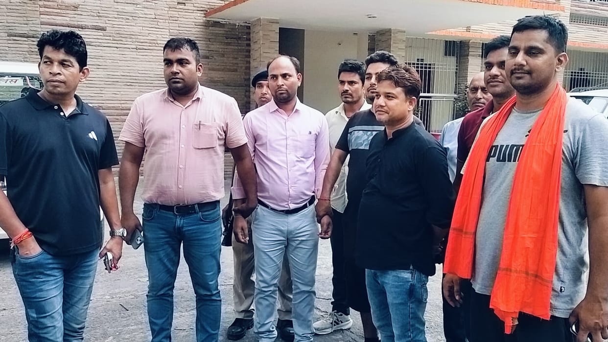 Bihar: Data operator of Sasaram Sadar zonal office caught taking bribe