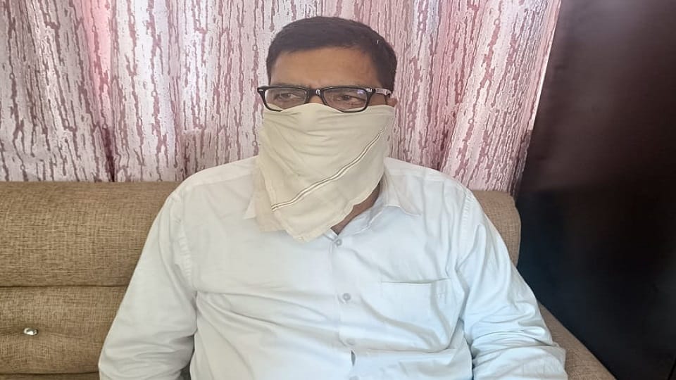District Sainik Welfare Officer arrested red handed while taking a bribe of Rs 50 thousand in bageshwar