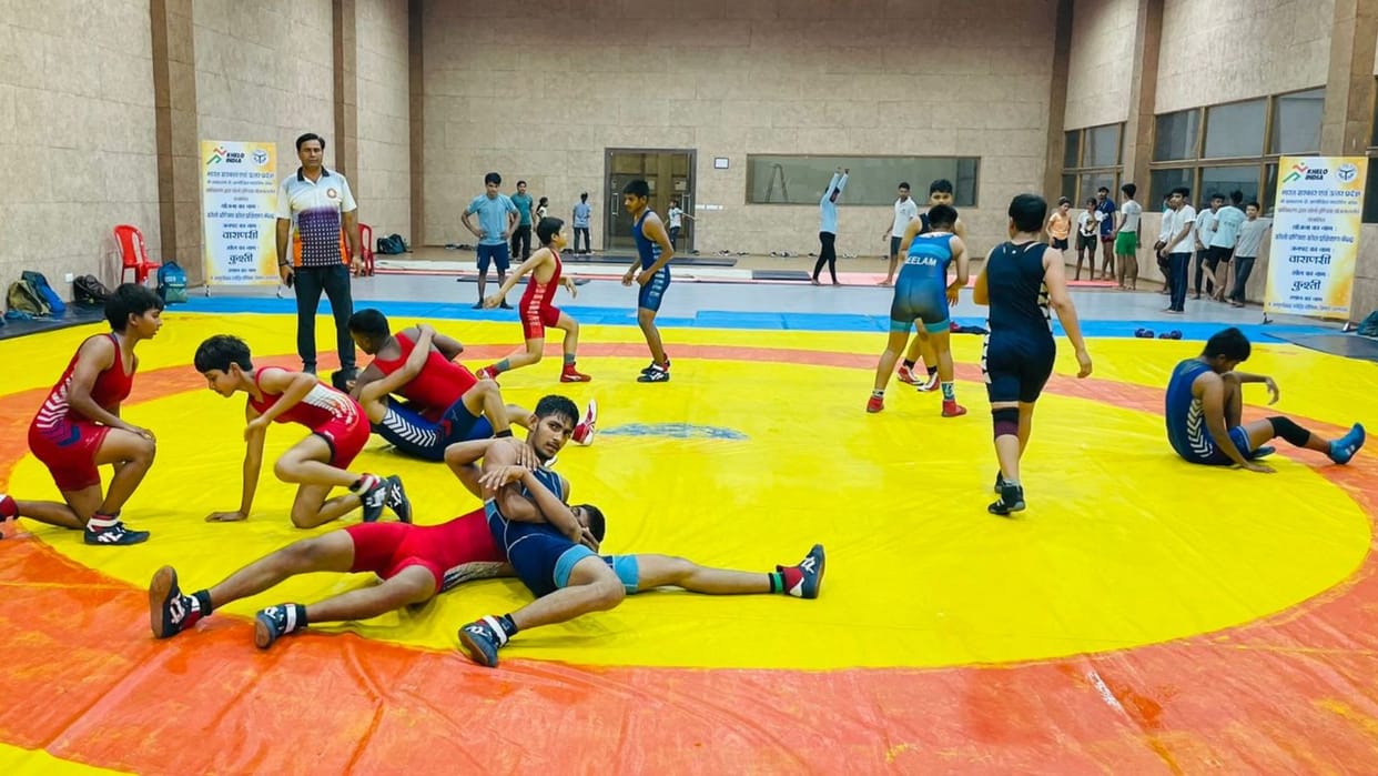 Sports News Today Wrestling six out of 18 men five out of seven girls won medals