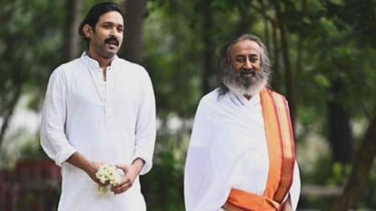 Vikrant Massey begins prep for role of Sri Sri Ravi Shankar in film White shares Photos with spiritual leader