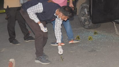 Meerut: Best friends became enemies, 15 rounds of bullets were fired at Thar rider in a dispute of Rs 50 lakh,