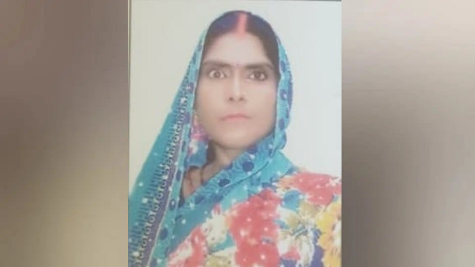 In Gorakhpur, after death of son due to lightning, mother also died, injured was being treated in the hospital