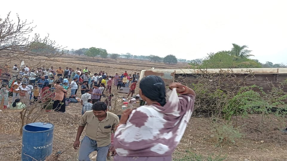 Passenger bus overturned after going out of control more than 15 people injured in Kabirdham