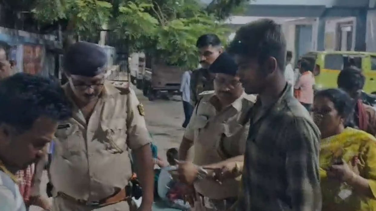 kaimur road accident two bikers killed hit by unidentified vehicle
