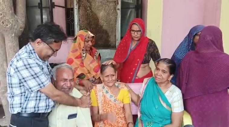 Kanpur Dehat High speed dumper hits scooty doctor dies driver absconded police engaged in investigation