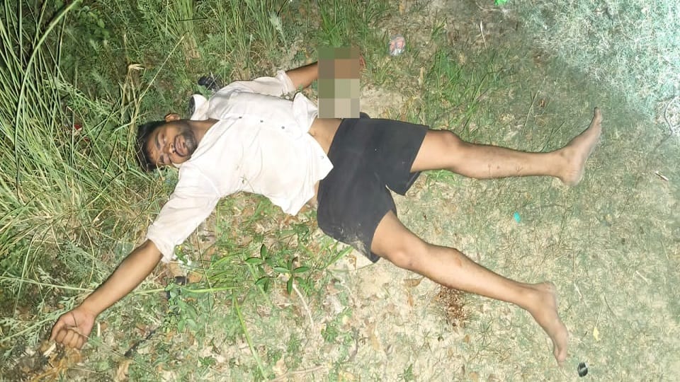 Meerut: Miscreants used to loot jewelery from women doing morning walk, goldsmith couple used to sell it, enco