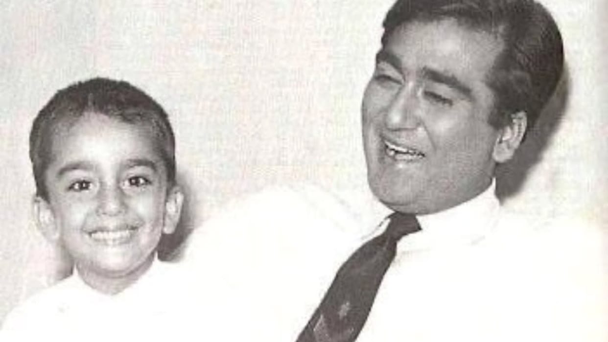 Sanjay dutt got emotional on his fathers 20th death anniversary and says he miss him everyday
