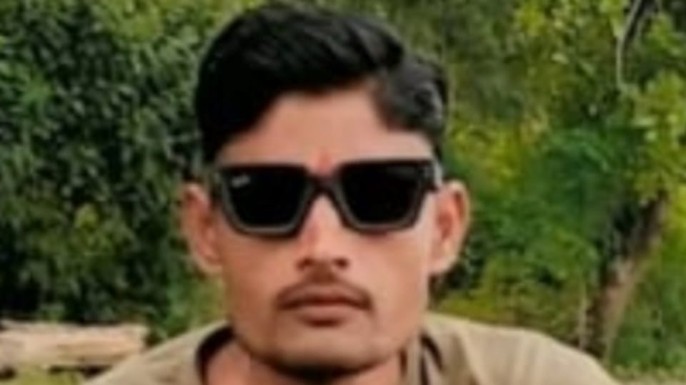 Brother-in-law called from wedding ceremony And shot dead accused dancing on DJ after incident Shahjahanpur