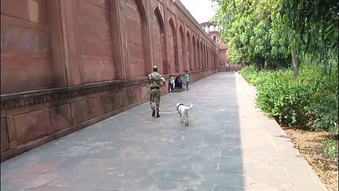 Threat received to bomb blast in Taj Mahal in Agra