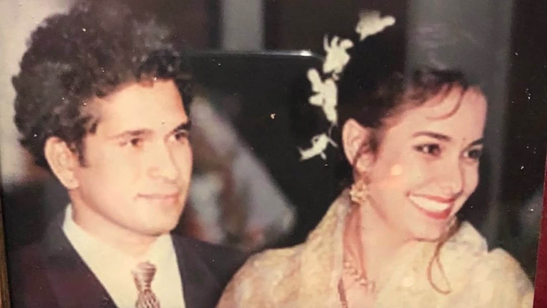 Sachin Tendulkar Anjali Wedding Anniversary completed 30 years of marriage Sara Tendulkar posted photos see