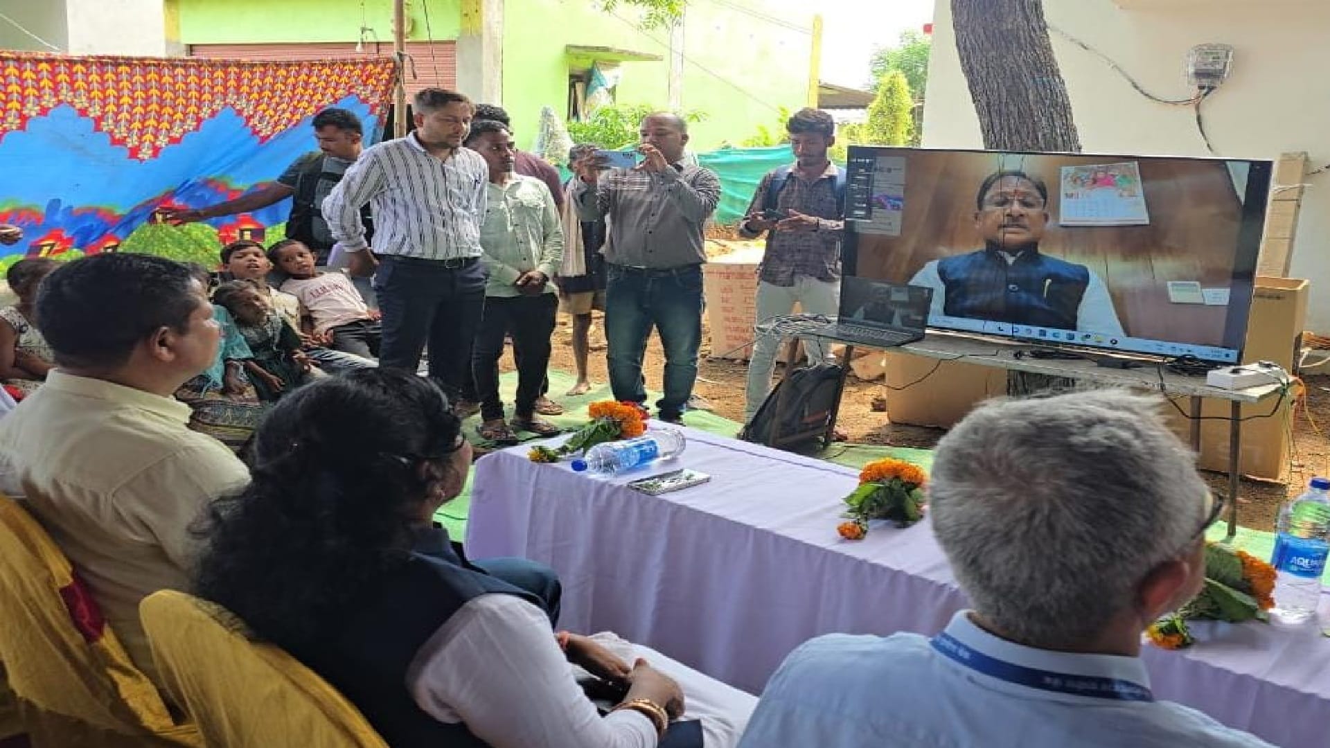 नक्सलियों के गढ़ पामेड़ में खुला ग्रामीण बैंक,  सीएम साय ने किया वर्चुअल उद्धघाटन