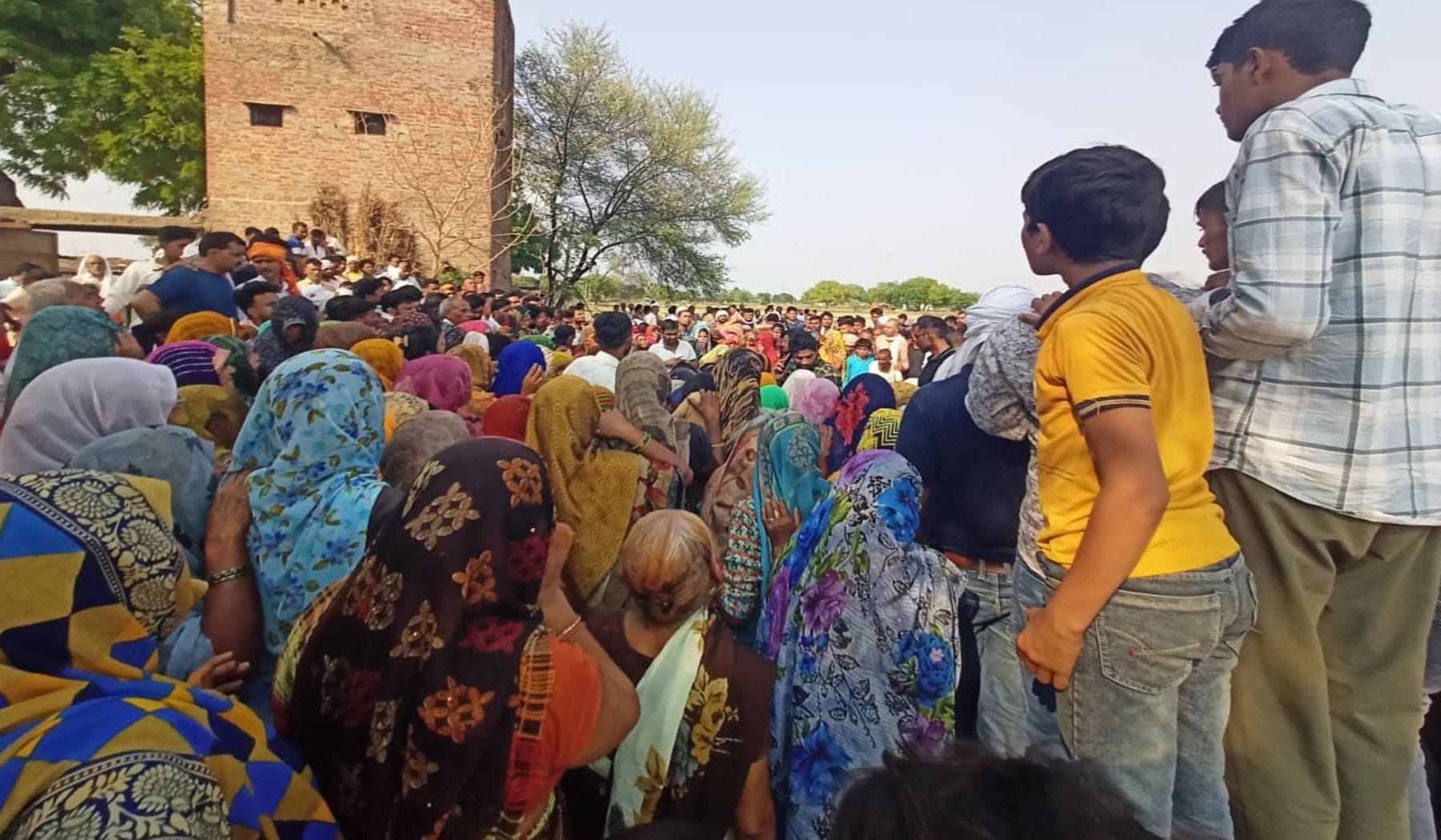 Former Pradhan and his son brutally murdered at Tundla in Firozabad