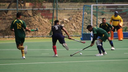 Sports News Today Influencers teams participating in Banaras Cricket League salute to four daughters of Kashi