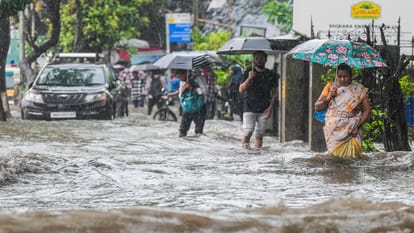 Heavy rain alert across country from Kerala to Kashmir for next two days, know weather condition Updates