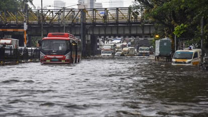 Heavy rain alert across country from Kerala to Kashmir for next two days, know weather condition Updates